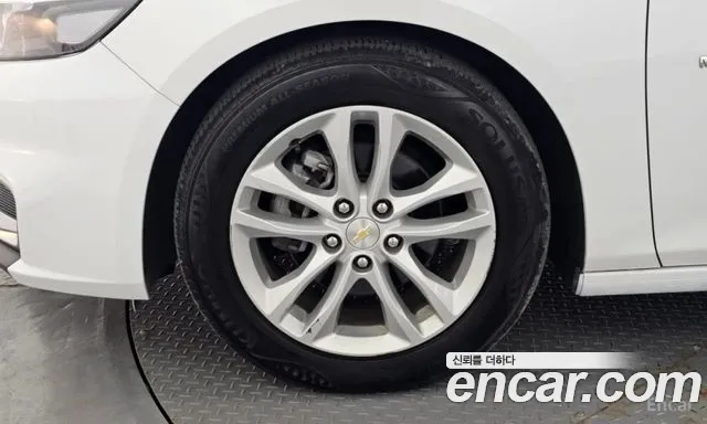 ChevroletGMDaewoo Malibu 2018 thumb 5