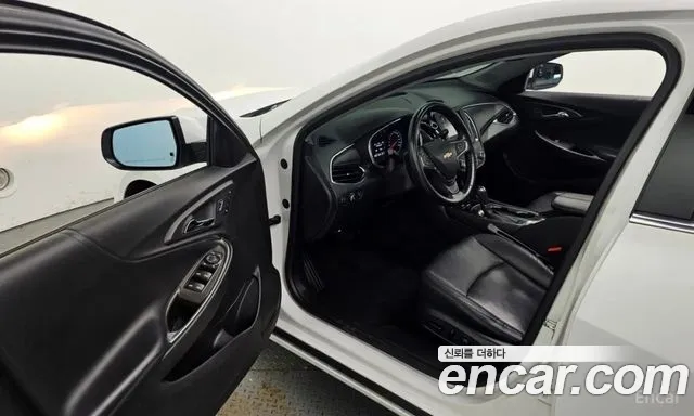 ChevroletGMDaewoo Malibu 2018 thumb 12