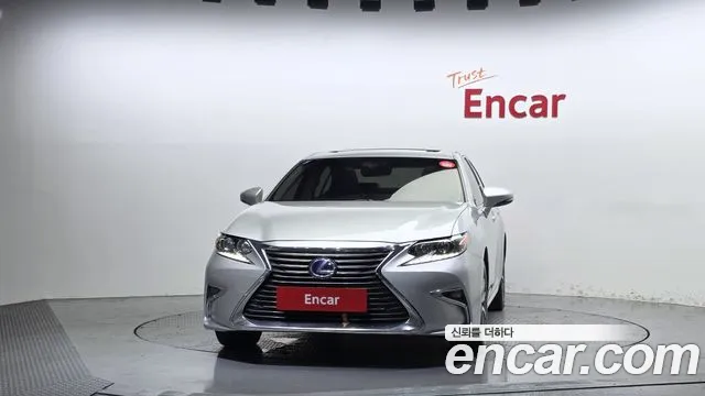 Lexus ES 2017 thumb 3