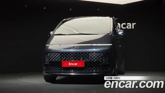 Hyundai Staria 2021 thumb 3
