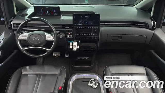 Hyundai Staria 2021 thumb 7