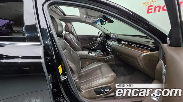 Kia K9 2019 thumb 10