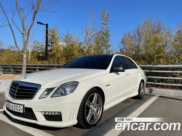 Mercedes-Benz E-Класс 2009 thumb 2