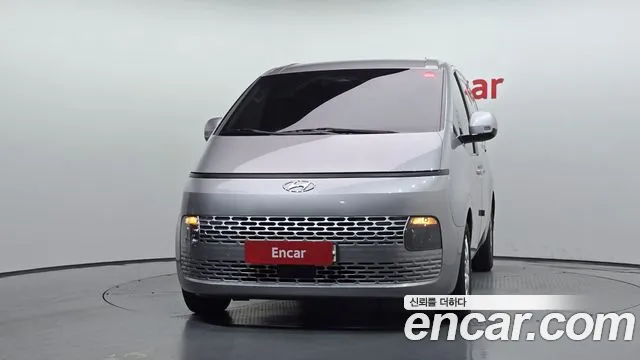 Hyundai Staria 2022 thumb 3