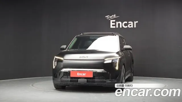 Kia EV3 2024 thumb 2