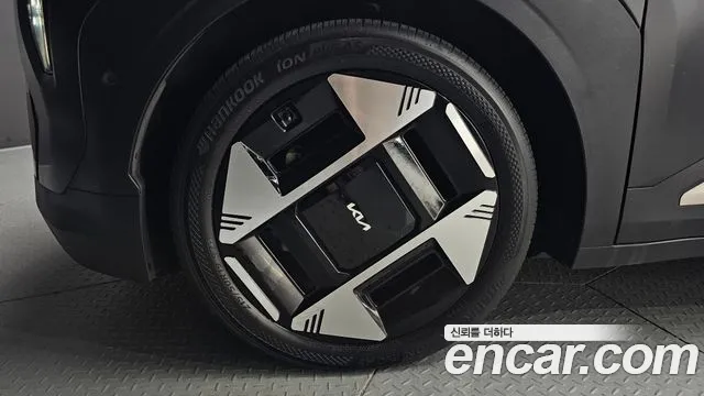 Kia EV3 2024 thumb 4