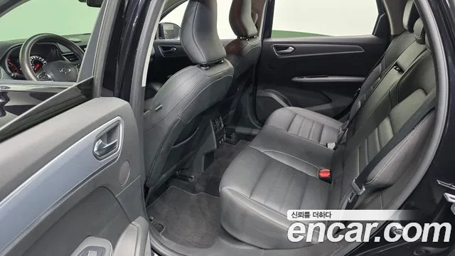 Renault-KoreaSamsung Arkana 2021 thumb 12