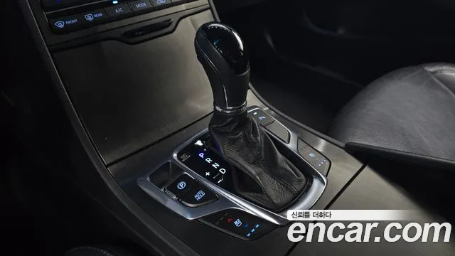 Hyundai Grandeur 2015 thumb 9