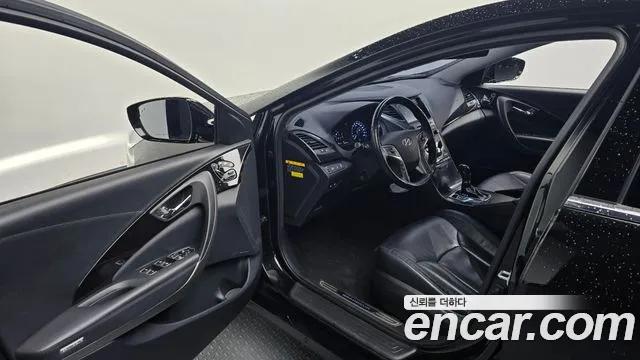 Hyundai Grandeur 2015 thumb 11