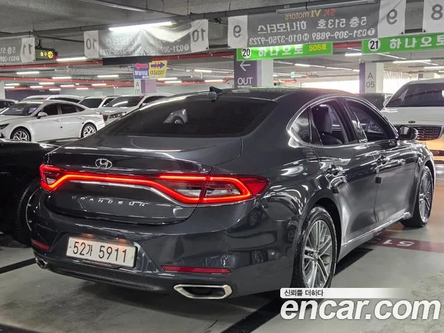 Hyundai Grandeur 2017 thumb 4