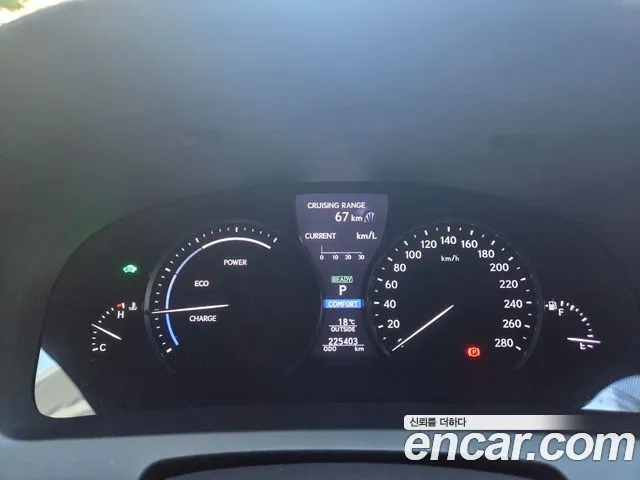 Lexus LS 2013 thumb 8