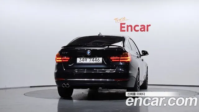 BMW Gran Turismo 2015 thumb 3