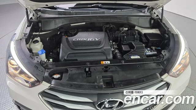 Hyundai Santa Fe 2017 thumb 6