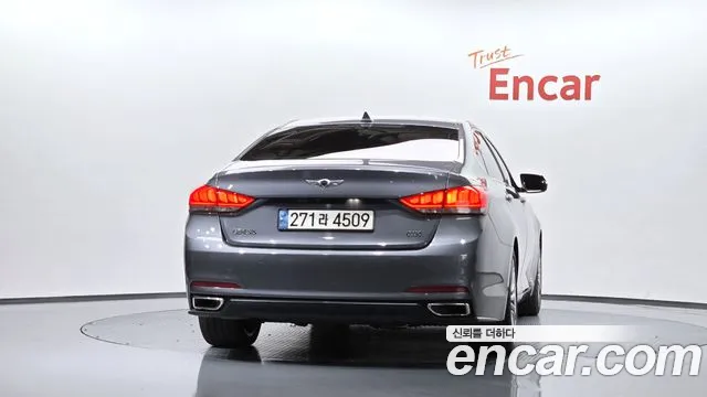 Hyundai Genesis 2015 thumb 3