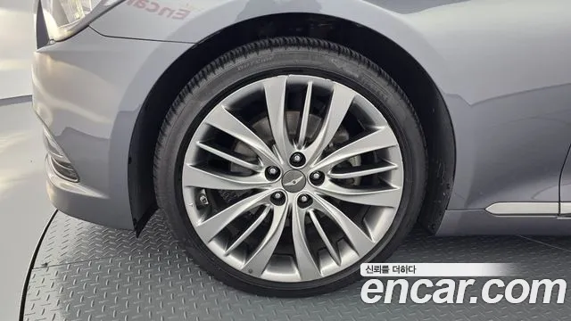 Hyundai Genesis 2015 thumb 4