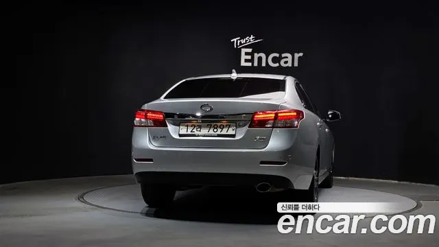 Renault-KoreaSamsung SM5 2014 thumb 4