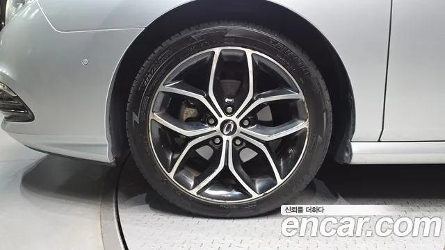 Renault-KoreaSamsung SM5 2014 thumb 5