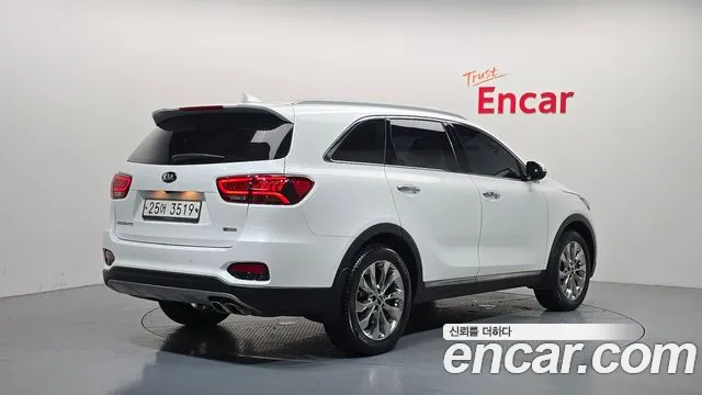 Kia Sorento 2018 thumb 2