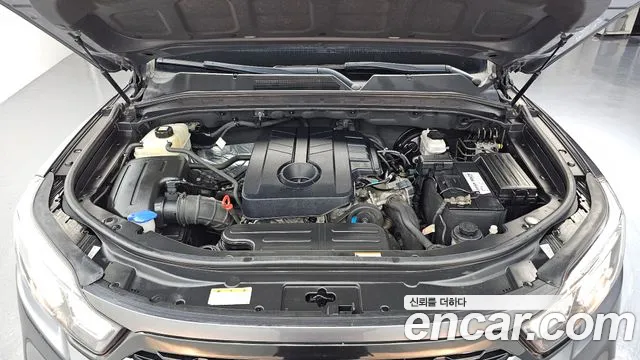 KG_Mobility_Ssangyong Rexton 2018 thumb 6