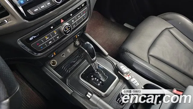 KG_Mobility_Ssangyong Rexton 2018 thumb 9