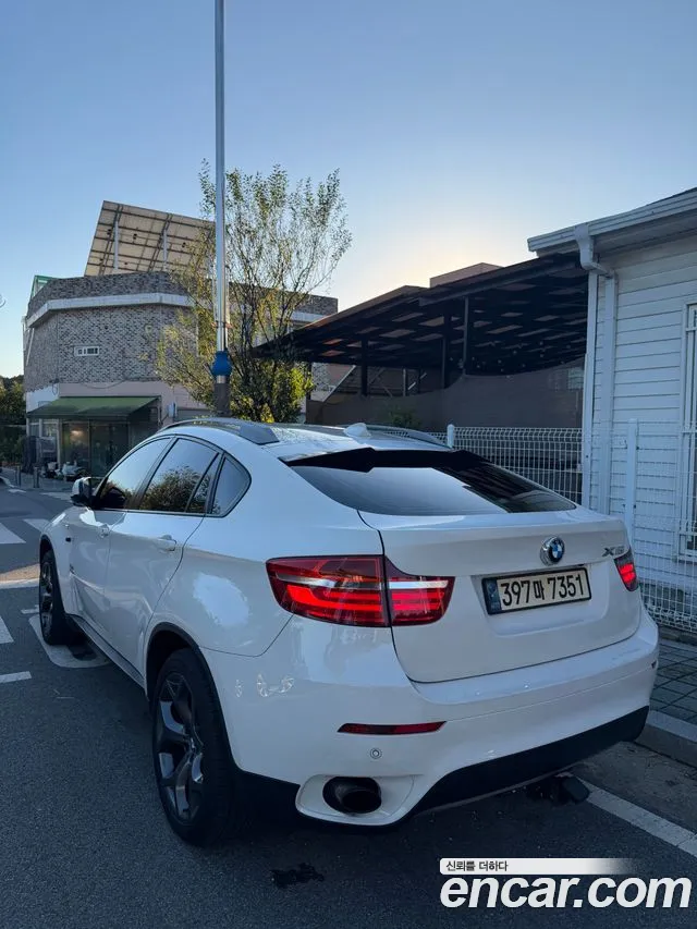 BMW X6 2011 thumb 6