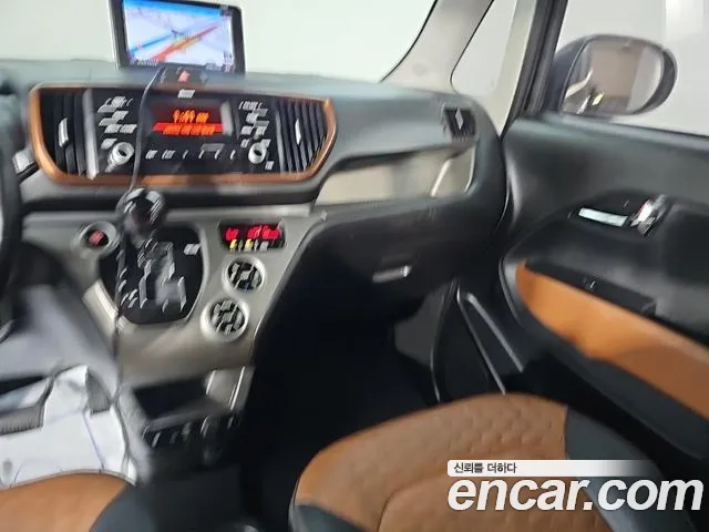 Kia Ray 2018 thumb 10