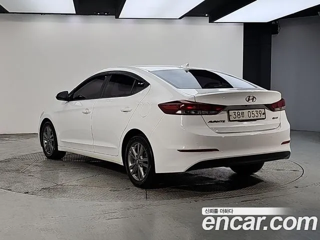 Hyundai Avante 2015 thumb 3