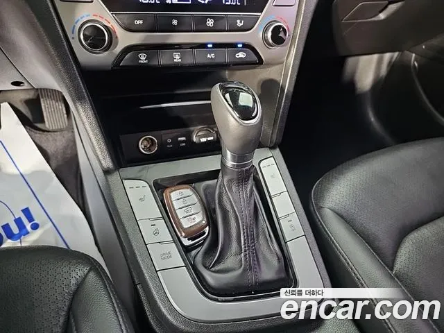 Hyundai Avante 2015 thumb 8