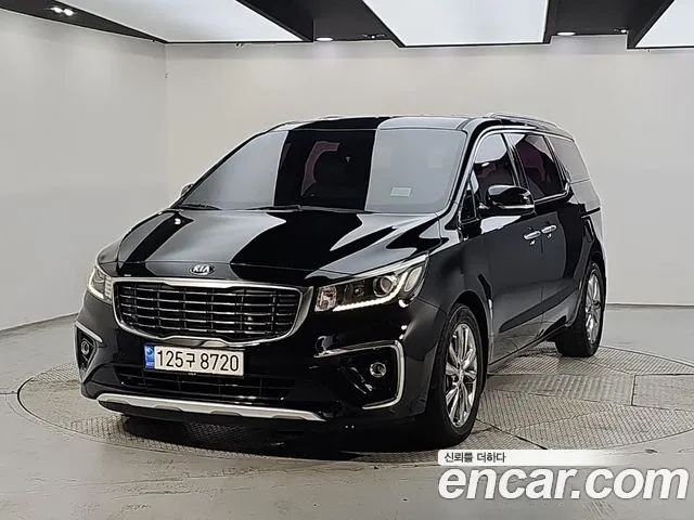 Kia Carnival 2018 thumb 11