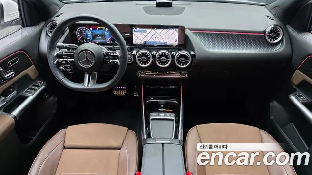 Mercedes-Benz GLA 2025 thumb 7