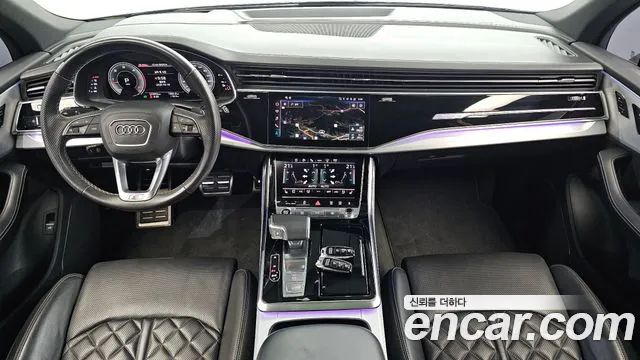 Audi Q7 2021 thumb 7