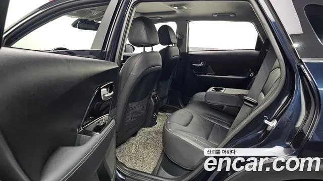 Kia Niro 2021 thumb 11