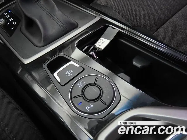 Hyundai i40 2015 thumb 9