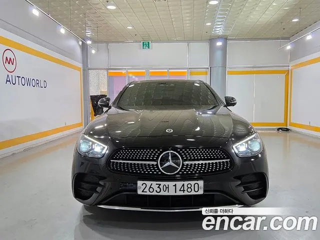 Mercedes-Benz E-Класс 2023 thumb 2