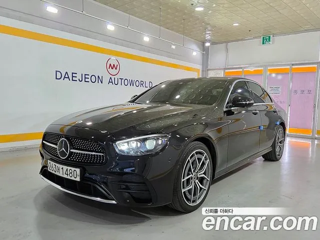 Mercedes-Benz E-Класс 2023 thumb 12