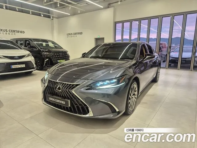 Lexus ES 2023 thumb 12