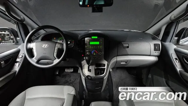 Hyundai Starex 2014 thumb 7