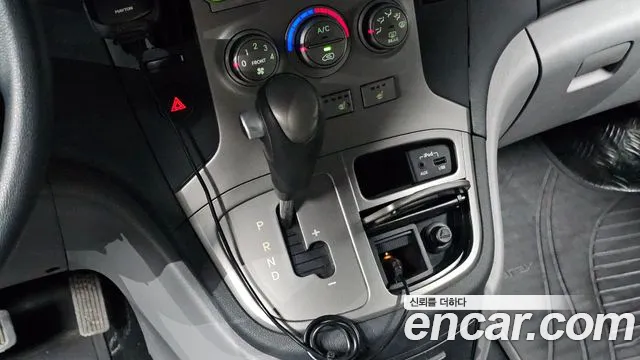 Hyundai Starex 2014 thumb 9