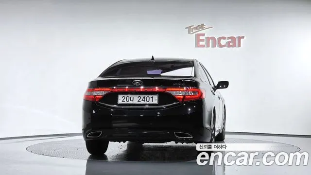 Hyundai Grandeur 2011 thumb 3
