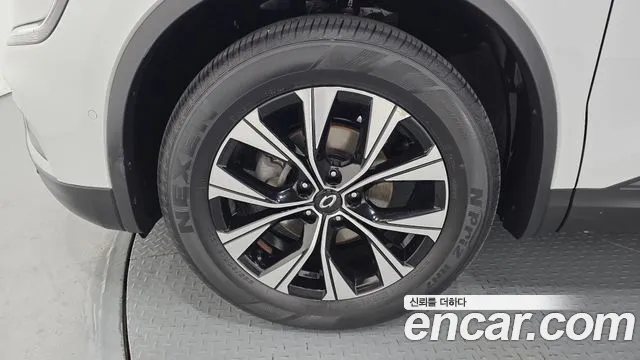 Renault-KoreaSamsung Koleos 2022 thumb 5