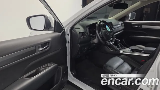 Renault-KoreaSamsung Koleos 2022 thumb 10