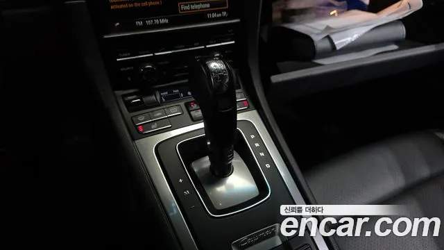 Porsche Cayman GT4 2015 thumb 8