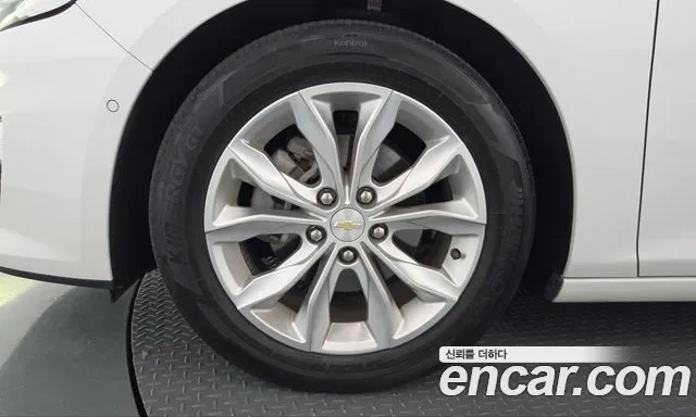 ChevroletGMDaewoo Malibu 2022 thumb 5
