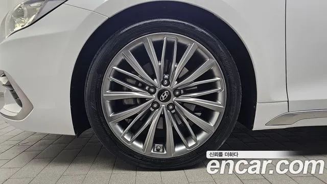 Hyundai Grandeur 2018 thumb 4