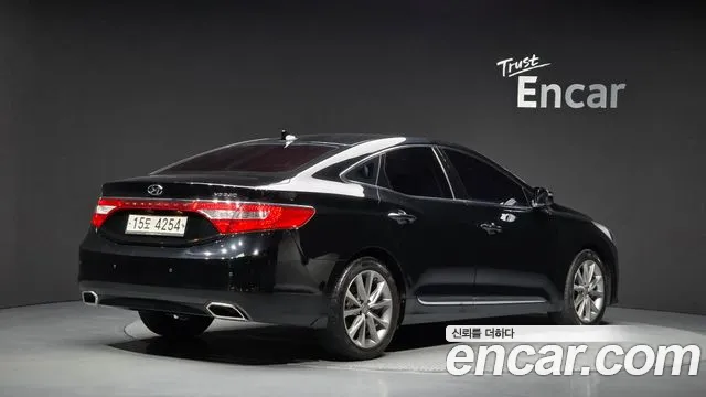 Hyundai Grandeur 2015 thumb 2
