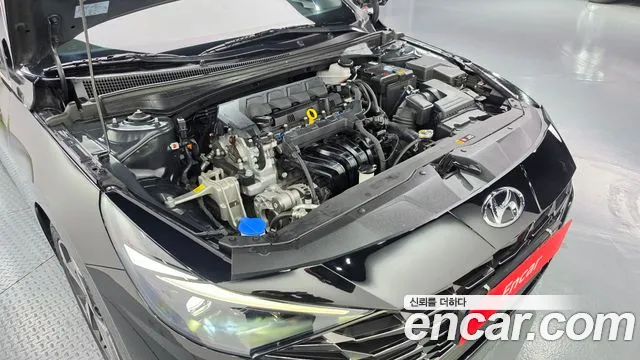 Hyundai Avante 2022 thumb 6