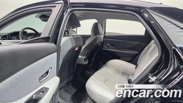 Hyundai Avante 2022 thumb 11