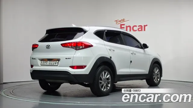 Hyundai Tucson 2016 thumb 2
