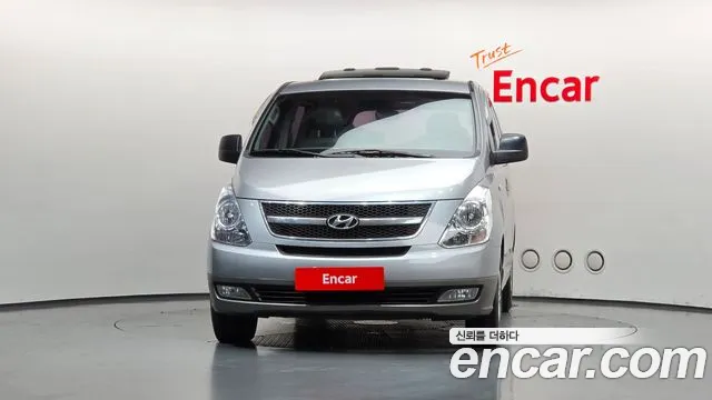 Hyundai Starex 2012 thumb 3