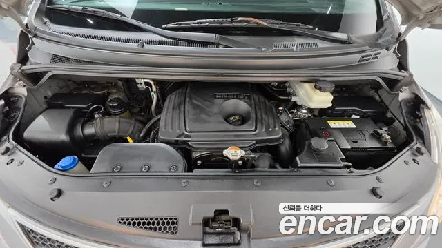 Hyundai Starex 2012 thumb 6